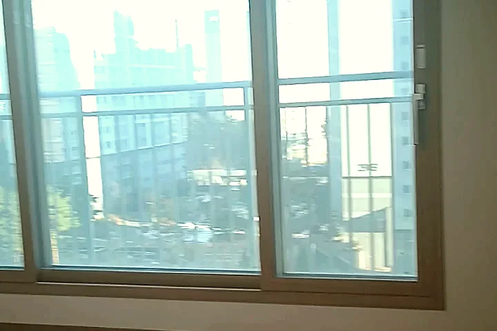 84A 거실